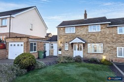 Abbotsford Road, Attleborough, Nuneaton, CV11 4RG