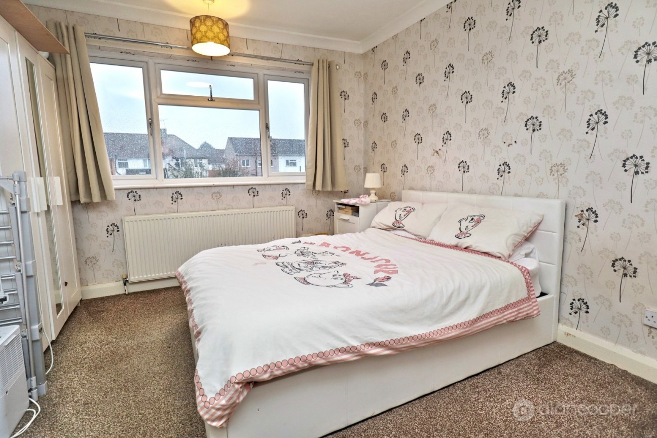 Shanklin Drive, Weddington, Nuneaton, CV10 0BA