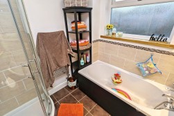 Shanklin Drive, Weddington, Nuneaton, CV10 0BA