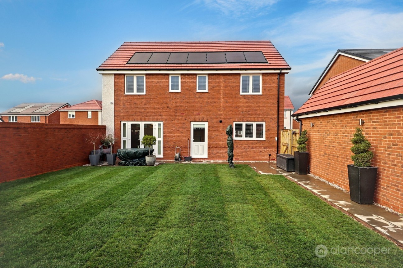 Burton Close, Higham-on-the-hill, Nuneaton, CV13 6FL
