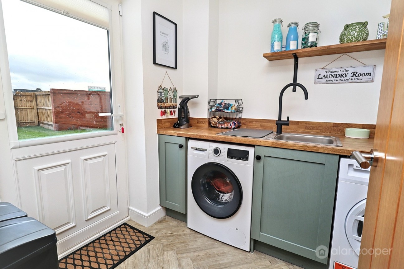 Burton Close, Higham-on-the-hill, Nuneaton, CV13 6FL