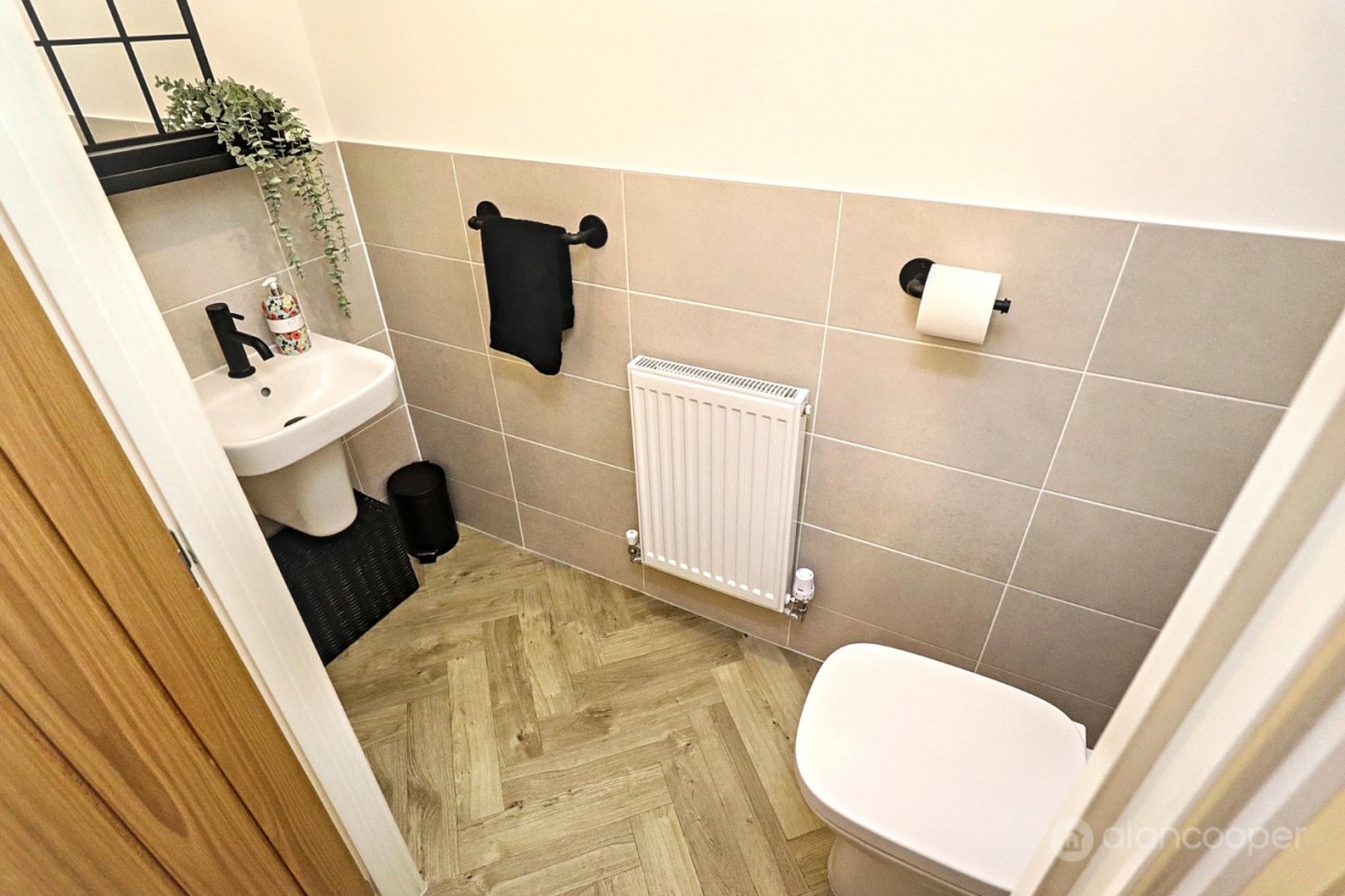 Burton Close, Higham-on-the-hill, Nuneaton, CV13 6FL