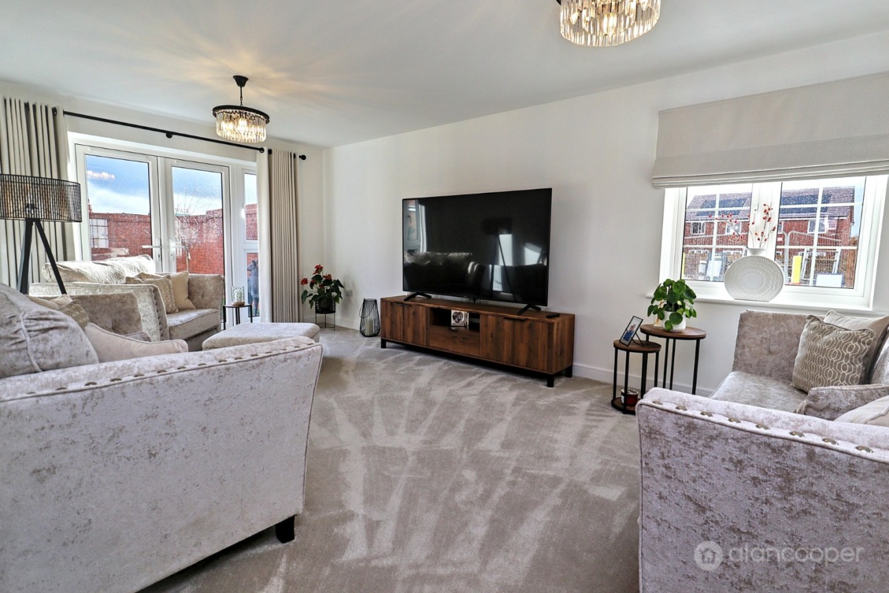 Burton Close, Higham-on-the-hill, Nuneaton, CV13 6FL