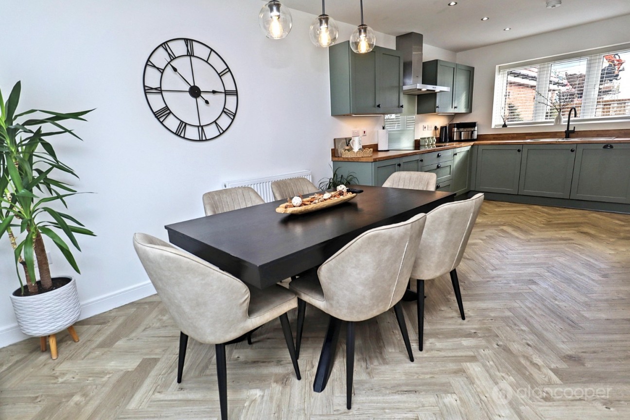 Burton Close, Higham-on-the-hill, Nuneaton, CV13 6FL