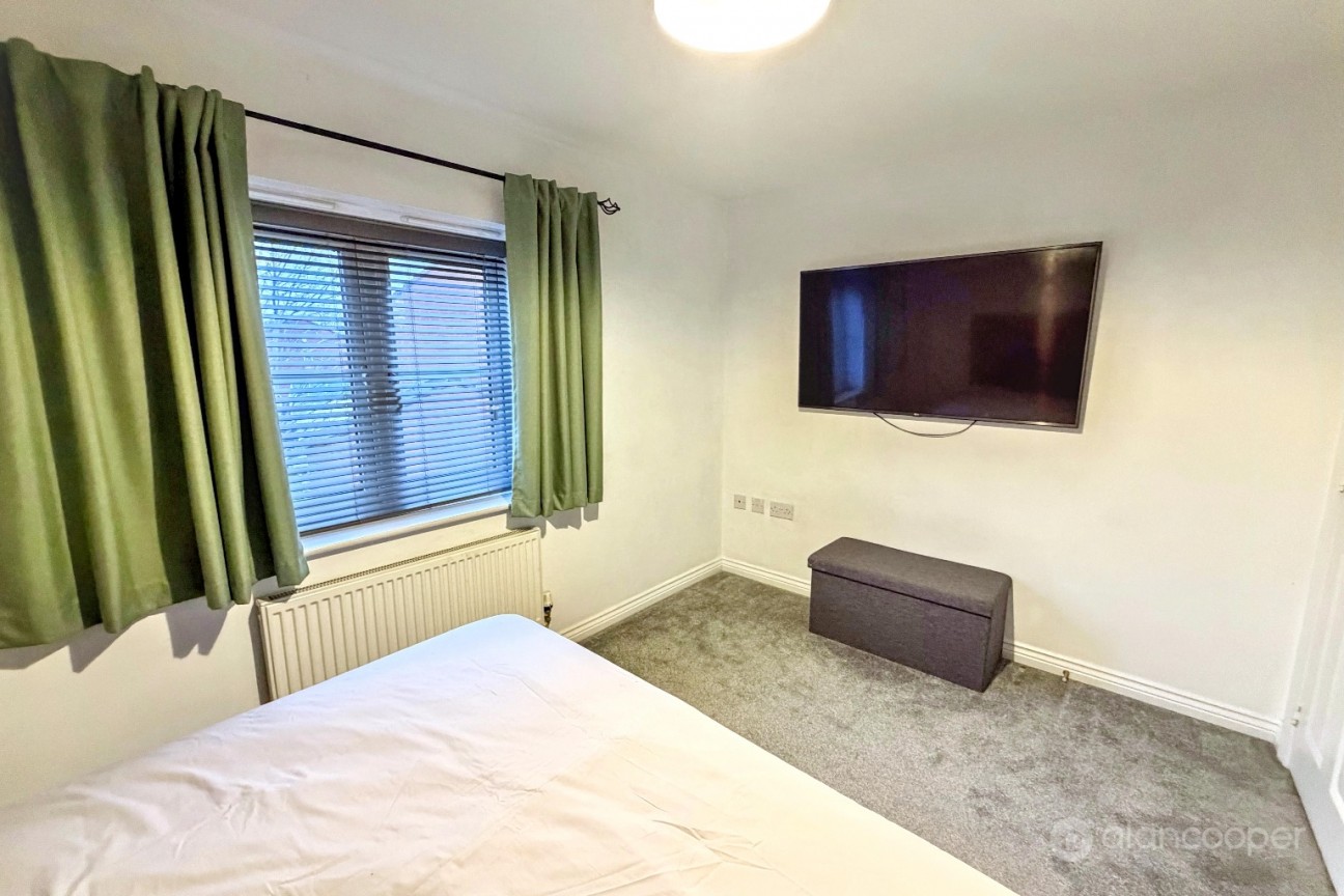 Portreath Drive, Horeston Grange, Nuneaton, CV11 6GH