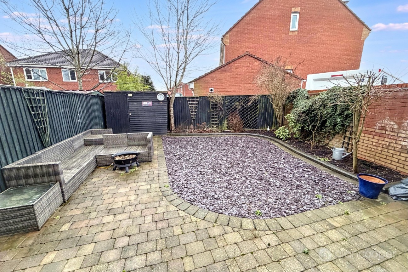 Portreath Drive, Horeston Grange, Nuneaton, CV11 6GH