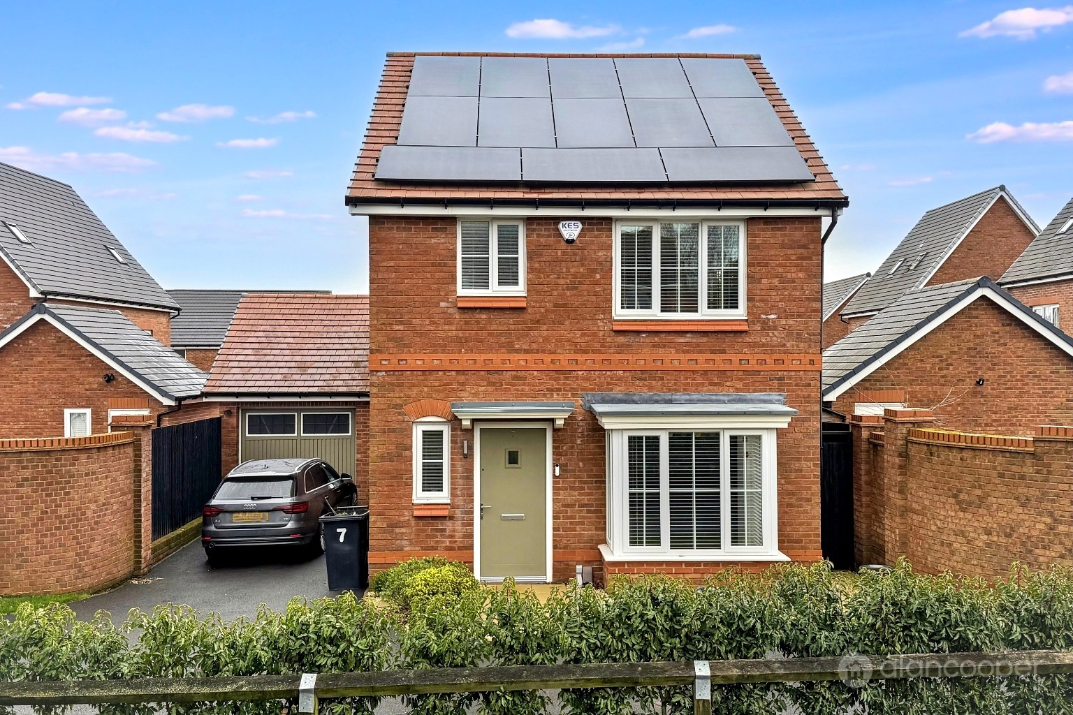 Miners Croft, Eaton Fields, Ansley, Nuneaton, CV10 9TN