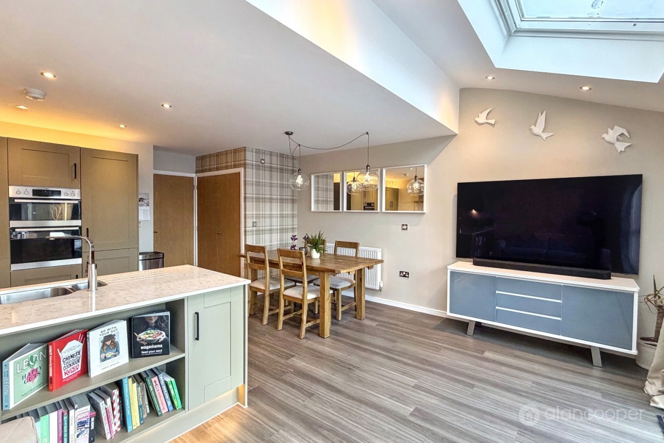 Miners Croft, Eaton Fields, Ansley, Nuneaton, CV10 9TN