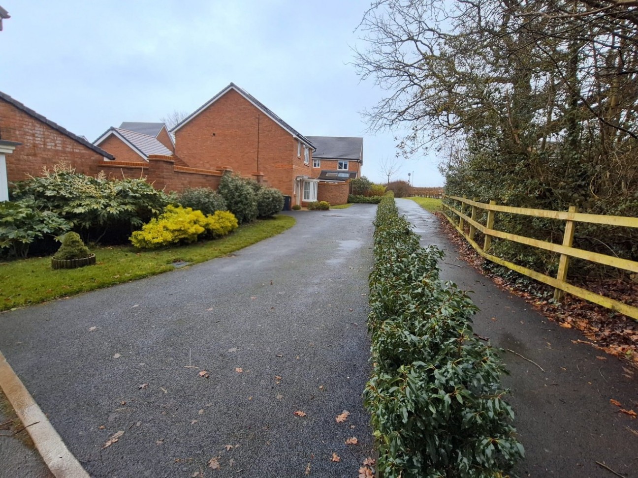 Miners Croft, Eaton Fields, Ansley, Nuneaton, CV10 9TN