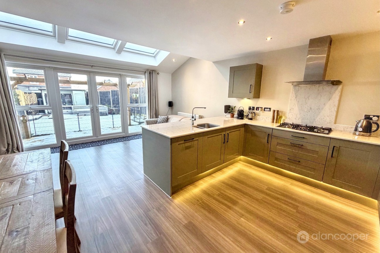 Miners Croft, Eaton Fields, Ansley, Nuneaton, CV10 9TN