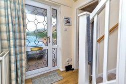 Gloucester Close, St Nicolas Park, Nuneaton, CV11 6FU