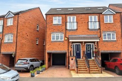 The Waterway, Nuneaton, CV10 7FA