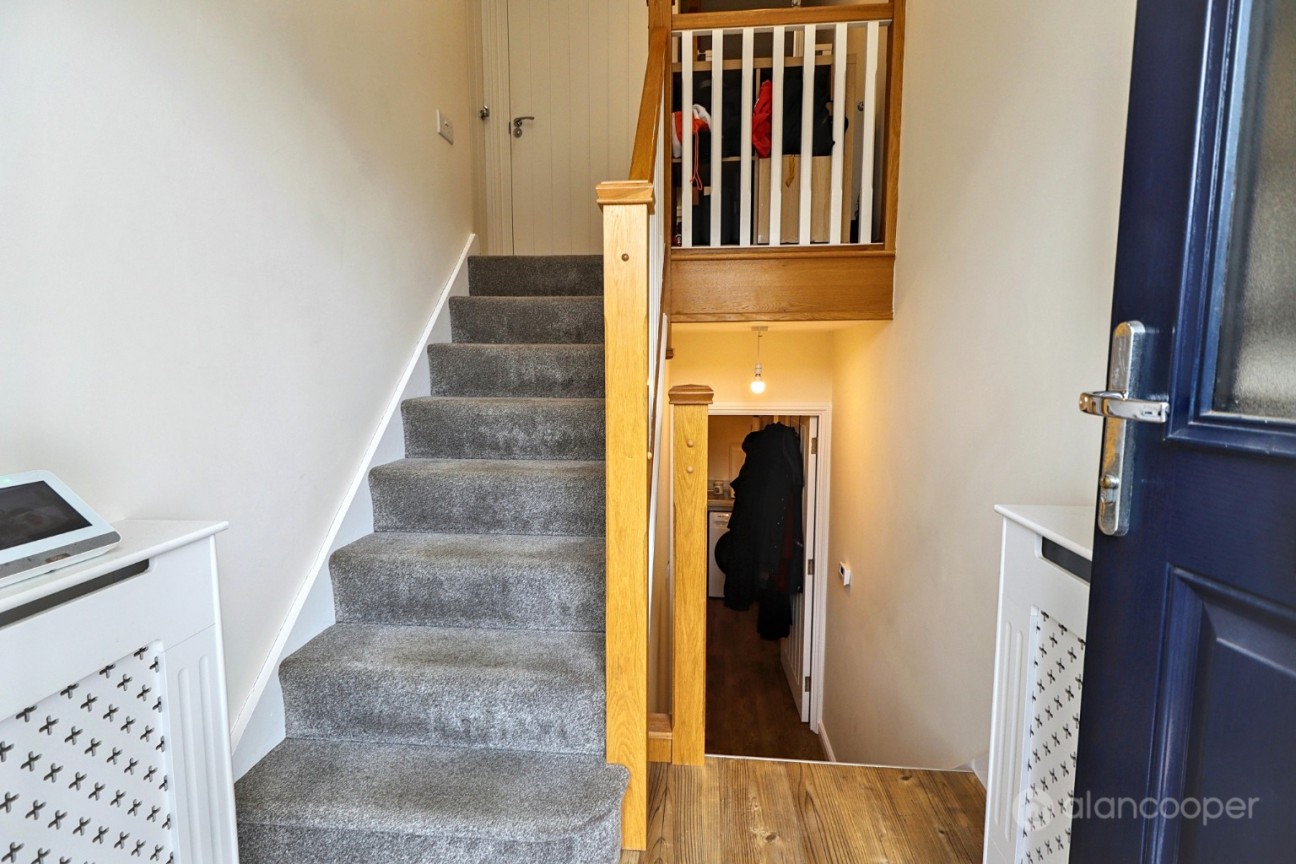 The Waterway, Nuneaton, CV10 7FA