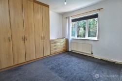 Southfield Close, Weddington, Nuneaton, CV10 0BE