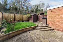 Southfield Close, Weddington, Nuneaton, CV10 0BE