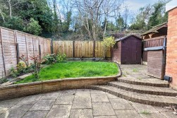 Southfield Close, Weddington, Nuneaton, CV10 0BE