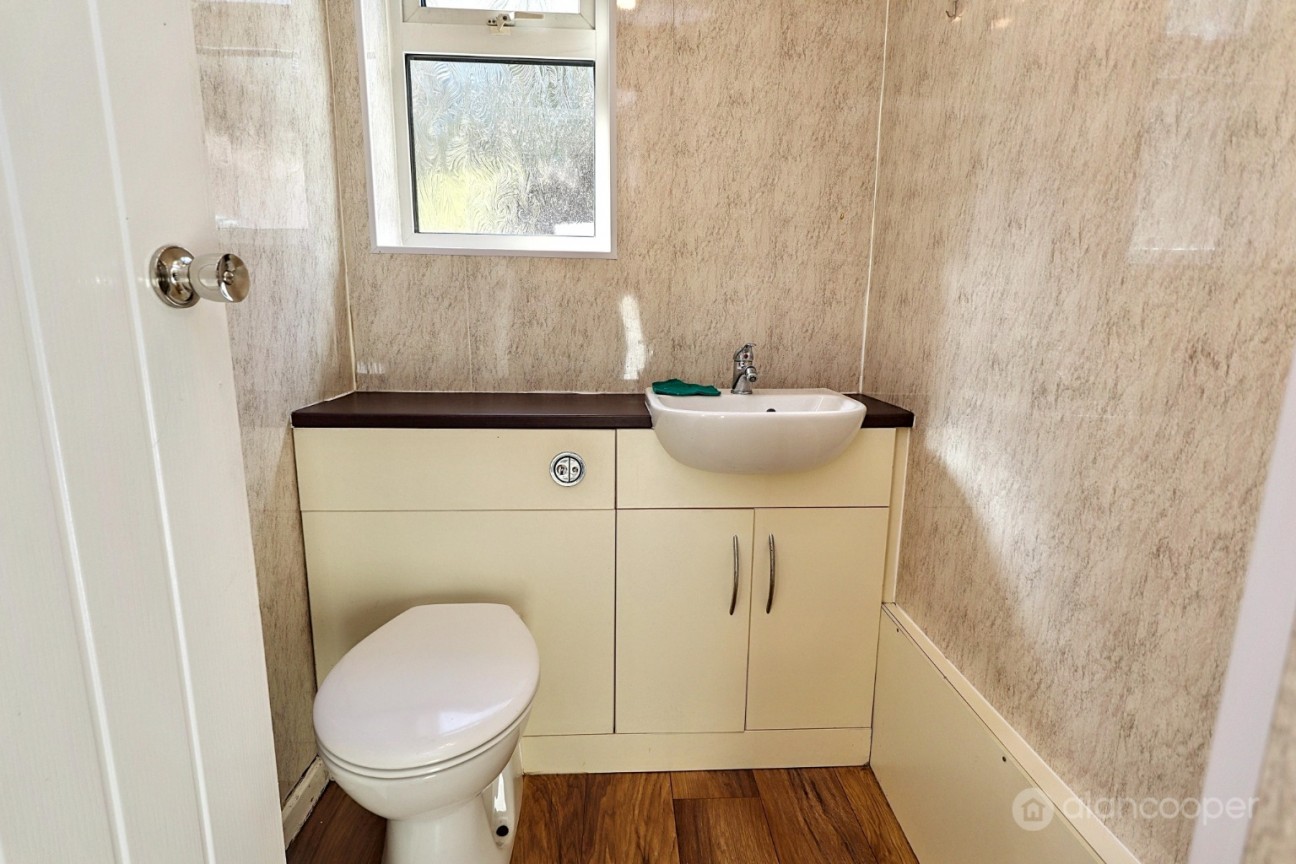 Southfield Close, Weddington, Nuneaton, CV10 0BE