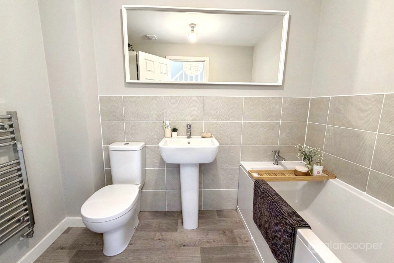 Caesar Drive, Eaton Place, Nuneaton, CV11 6ZD