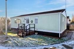 Mill Farm Park, Bulkington, CV12 9SE