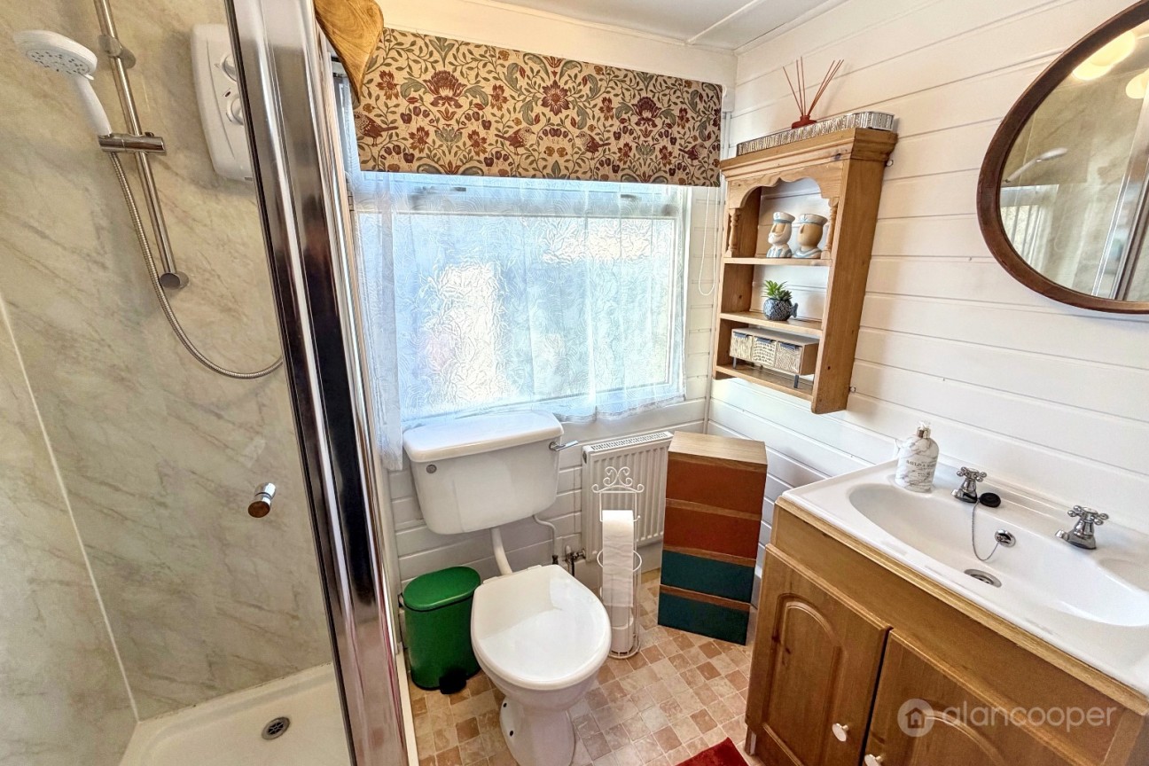 Mill Farm Park, Bulkington, CV12 9SE