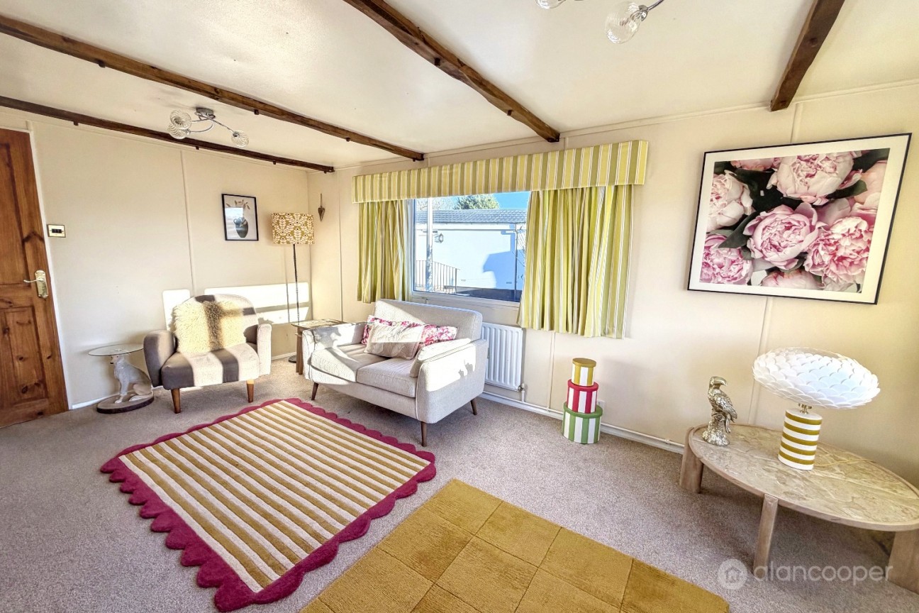 Mill Farm Park, Bulkington, CV12 9SE