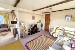 Mill Farm Park, Bulkington, CV12 9SE