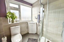 Hampton Avenue, Stockingford, Nuneaton, CV10 9JW