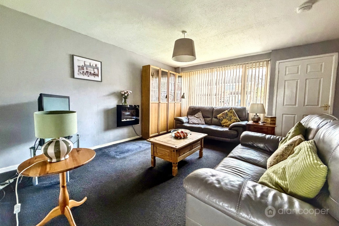 Hampton Avenue, Stockingford, Nuneaton, CV10 9JW