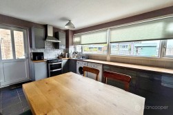 Hampton Avenue, Stockingford, Nuneaton, CV10 9JW