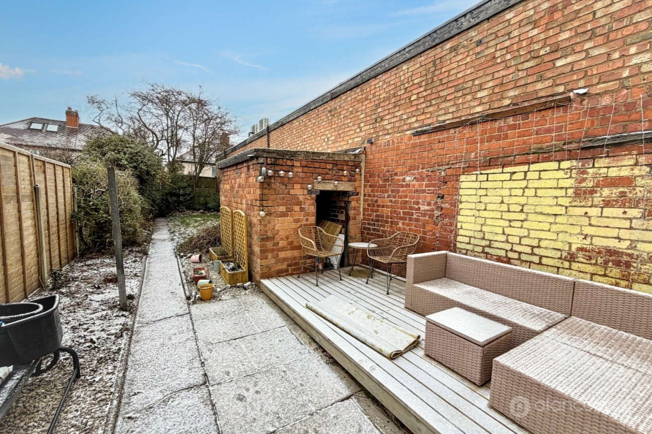 Bentley Road, Nuneaton, CV11 5LR