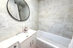 Bentley Road, Nuneaton, CV11 5LR