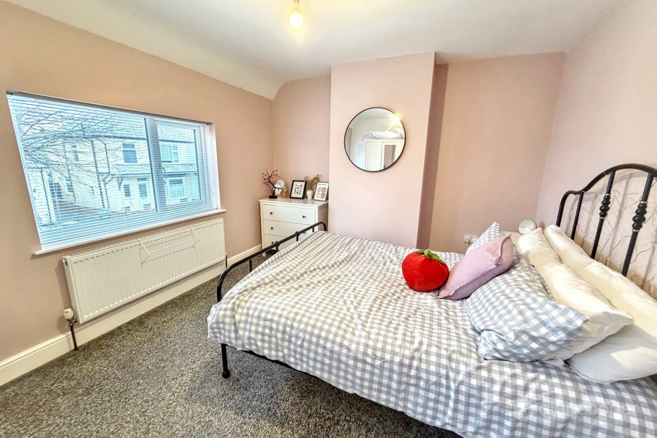 Bentley Road, Nuneaton, CV11 5LR