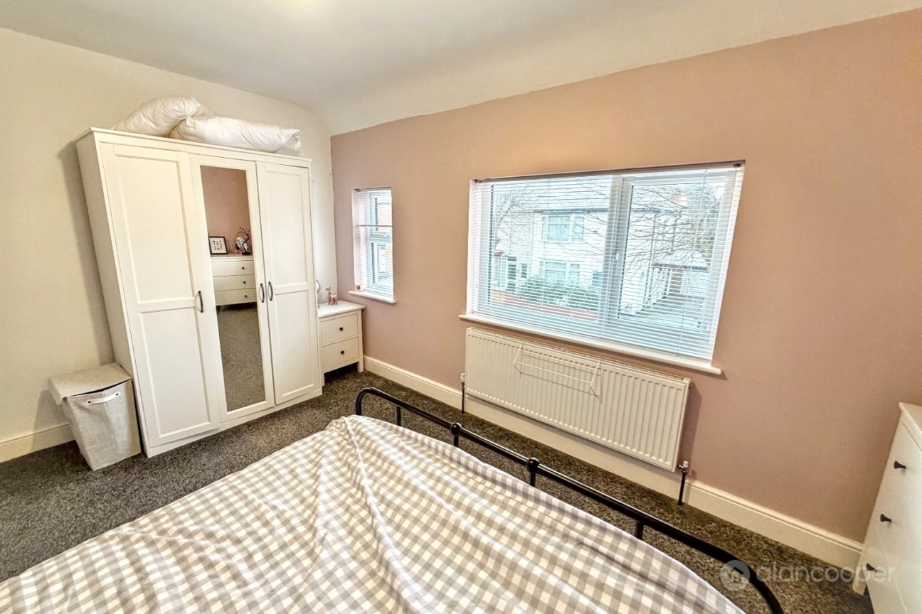 Bentley Road, Nuneaton, CV11 5LR