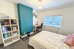 Bentley Road, Nuneaton, CV11 5LR