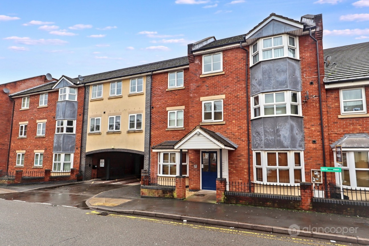 Edward Court, Edward Street, Nuneaton, CV11 5RU