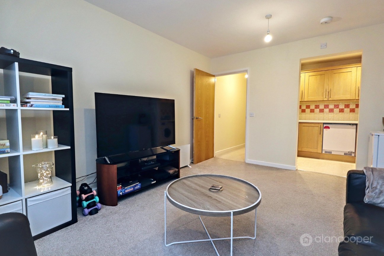 Edward Court, Edward Street, Nuneaton, CV11 5RU