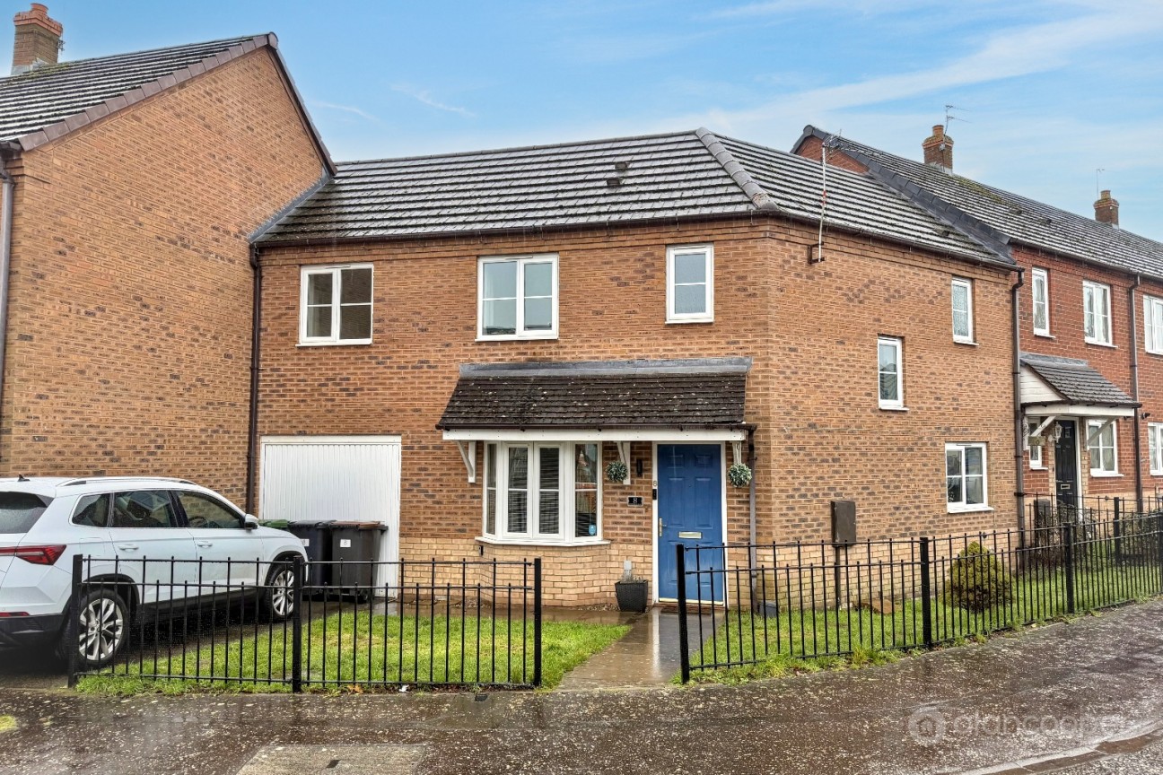 Whitebeam Way, Nuneaton, CV10 0LJ