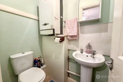 Central Avenue, Abbey Green, Nuneaton, CV11 5BD