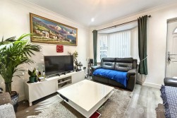 Central Avenue, Abbey Green, Nuneaton, CV11 5BD