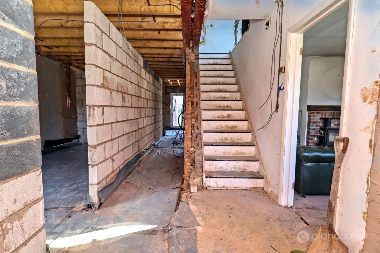 Thirlmere Avenue, St Nicolas Park, Nuneaton, CV11 6HU