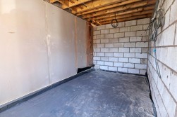 Thirlmere Avenue, St Nicolas Park, Nuneaton, CV11 6HU