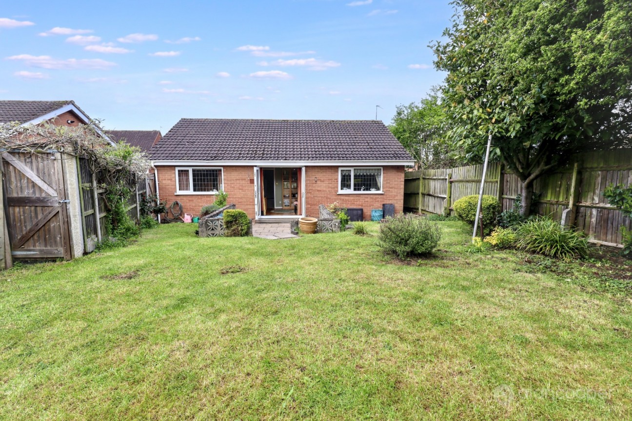 Moorcroft Close, Whitestone, Nuneaton, CV11 6TB