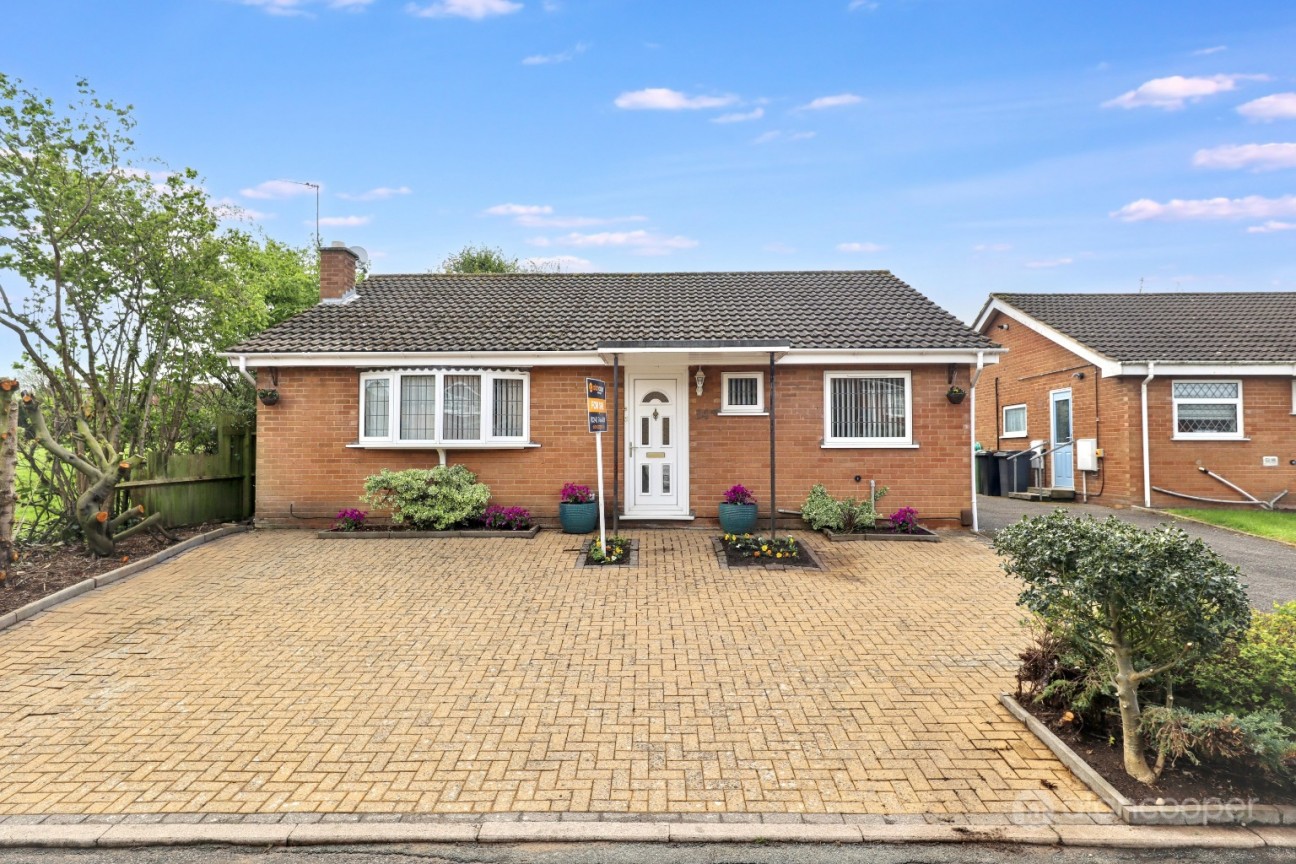 Moorcroft Close, Whitestone, Nuneaton, CV11 6TB