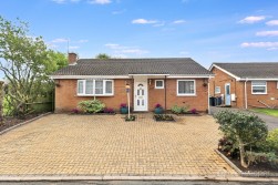 Moorcroft Close, Whitestone, Nuneaton, CV11 6TB