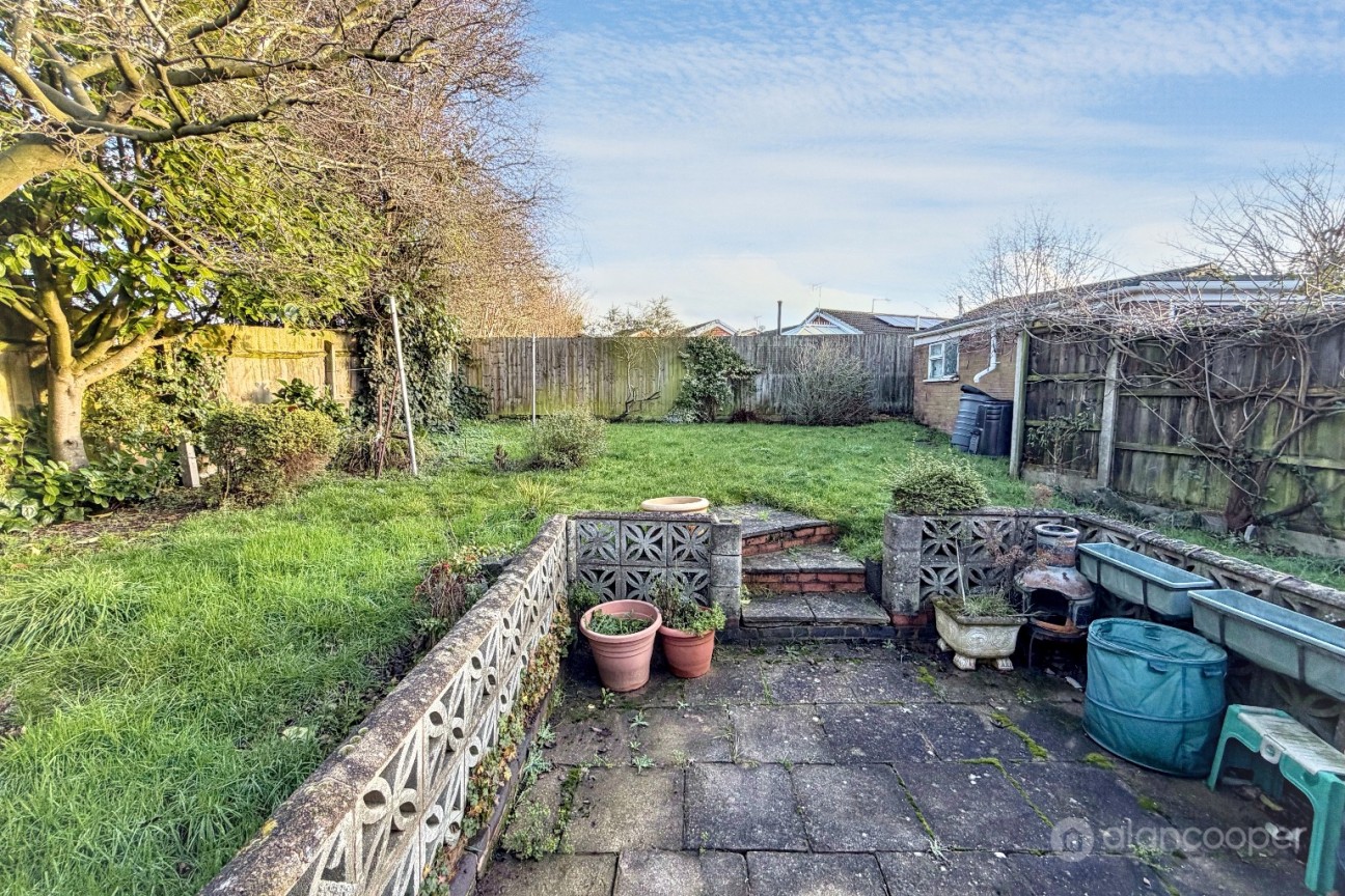 Moorcroft Close, Whitestone, Nuneaton, CV11 6TB