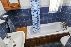 Castle Road, Weddington, Nuneaton, CV10 0EW