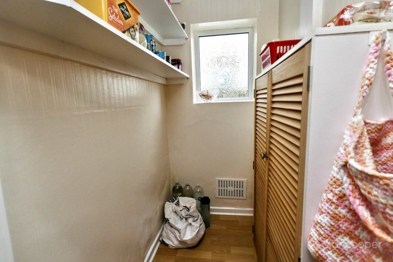 Castle Road, Weddington, Nuneaton, CV10 0EW