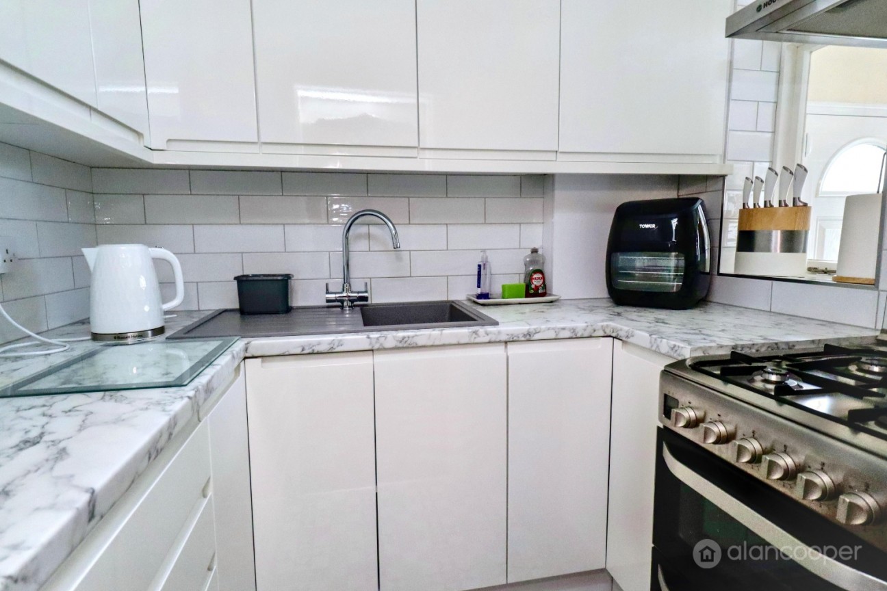 Castle Road, Weddington, Nuneaton, CV10 0EW