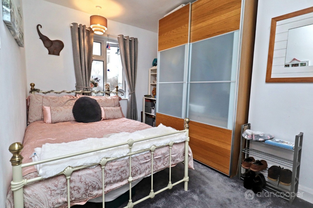 Camp Hill Road, Nuneaton, CV10 0JJ