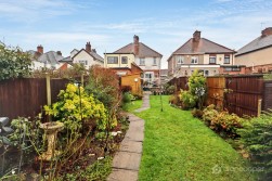 Camp Hill Road, Nuneaton, CV10 0JJ